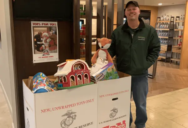 Toys-For-Tots-Drop-Off-2022-By-ExperiGreen-Dublin-HQ